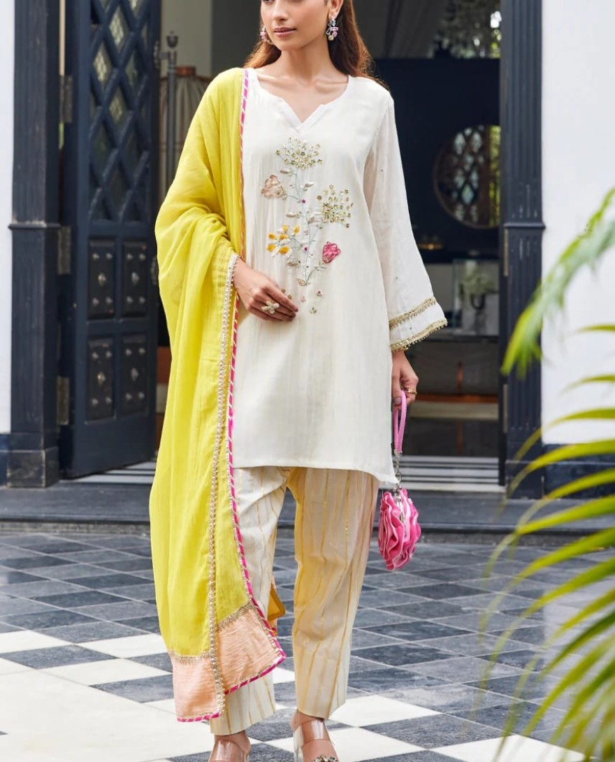 WHITE-YELLOW - Iktara-Suit Set